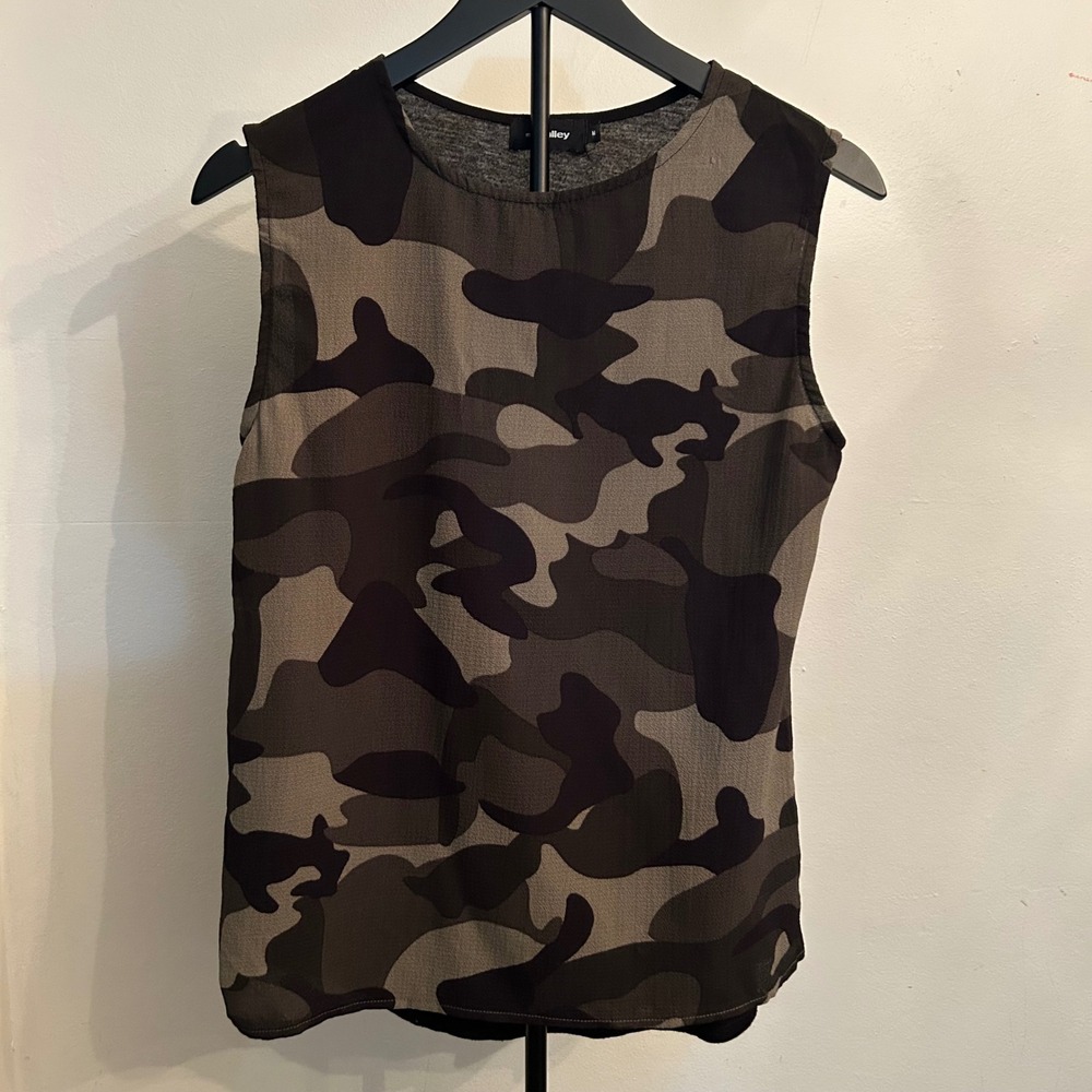 Miss Valley Camouflage Sleeveless Tank Top, Casual Everyday, Size M